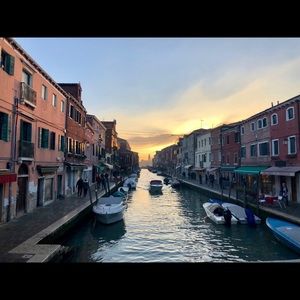 Meet your Posher, Jinh